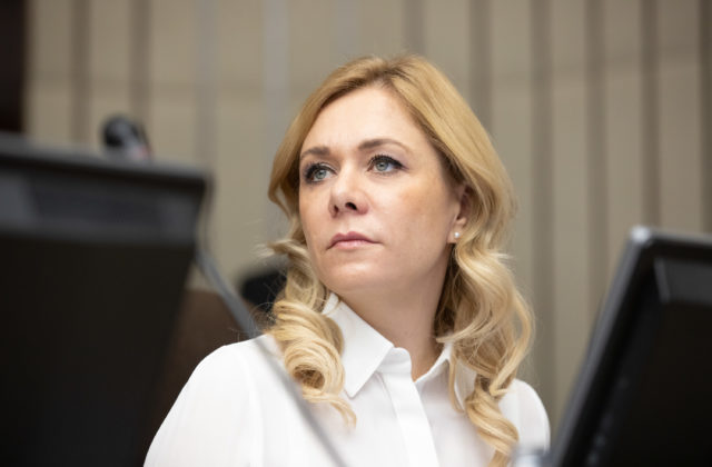 7607_sakova 640x420.jpg