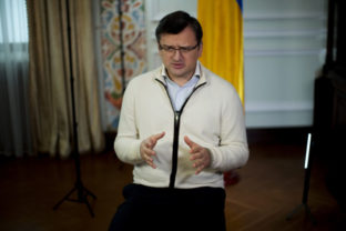 11071_the_ap_interview_ukraine_foreign_minister_01603 85d4ac383d7541efb322e8ffda7abaff 640x420.jpg