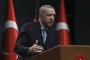 12752_turkey_nato_explainer_07718 e1b36c170bb347b089259d954a63ffa2 640x420.jpg
