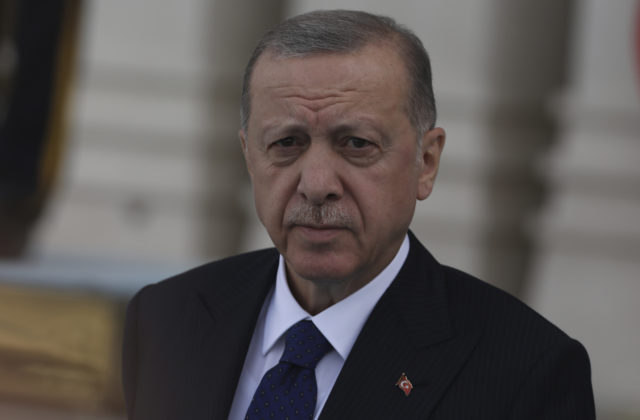 13502_turkey_greece_74658 e64bb9ae22964d358ad1ddb805a352e0 640x420.jpg