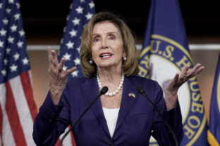 16642_asia_pelosi_28628 176071e55f6c4b099fdf2d19e1c4f755 640x420.jpg