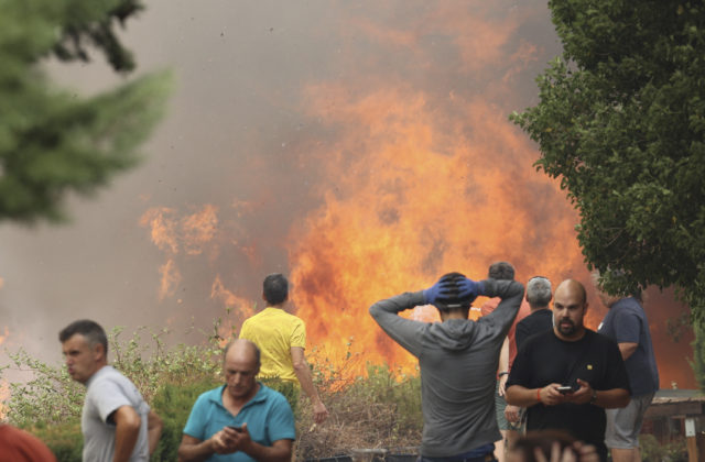 17267_spain_wildfire_56858 ce6a67a99df64efabbb2058116a68ad9 640x420.jpg