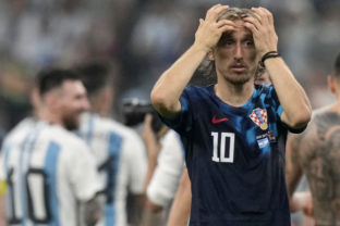 24146_qatar_soccer_wcup_match_moments_day_20_photo_gallery_83288 705421e5551549c099703ce3cea057fe 640x420.jpg