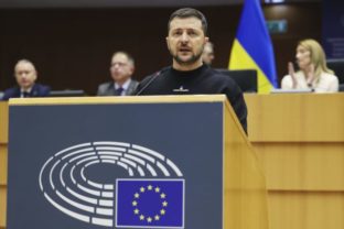 26782_volodymyr zelenskyj europarlament 640x420.jpg