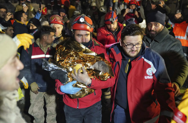 26954_turkey_syria_earthquake_17050 73b529b2212d470ba4e4fe841ff93c38 640x420.jpg