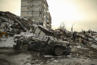 27336_turkey_syria_earthquake_14210 b4bed6e5d1c642838367d226207ea416 640x420.jpg