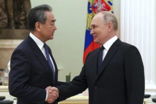 27485_russia_china_87159 cddd5d9c1dcd435a880354720b48a515 640x420.jpg