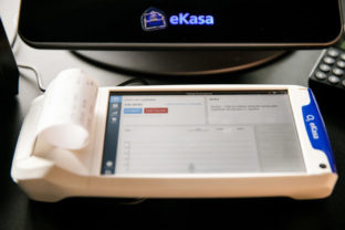 27742_ekasa 640x420.jpg