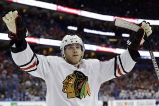 27804_patrick kane chicago blackhawks 640x420.jpg