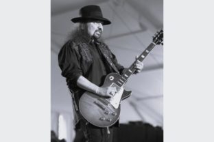 28039_obit_gary_rossington_12763 640x420.jpg