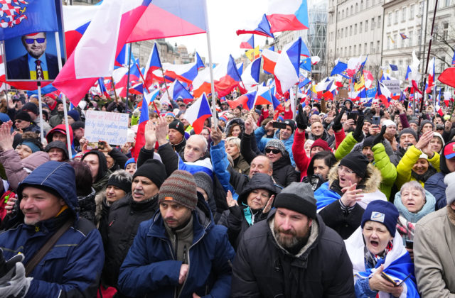 28301_czech_politics_27466 640x420.jpg