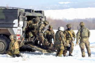 28406_ike9a5126 640x420.jpg