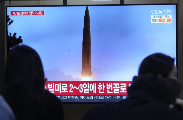 28637_south_korea_koreas_tensions_30335 640x420.jpg