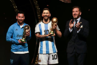 29090_paraguay_argentina_soccer_80036 640x420.jpg
