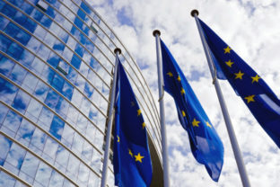 29372_gettyimages 480985277 640x420.jpg