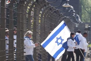 29539_poland_holocaust_remembrance_06235 716d16b8a93c4131be7f752c8e775dfc 640x420.jpg