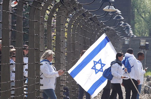 29539_poland_holocaust_remembrance_06235 716d16b8a93c4131be7f752c8e775dfc 640x420.jpg