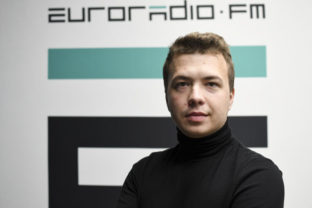 30103_belarus_dissident_journalist_23816 4e21bf164a09469cbbb34363770544c3 640x420.jpg