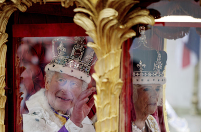30770_britain_coronation_22661 2 640x420.jpg