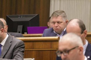 30921_robert fico 640x420.jpg