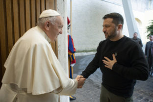 31088_vatican_russia_ukraine_war_00043 640x420.jpg