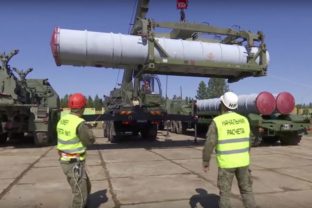 31115_russia_war_games_38663 33b5659cd8374cf2a52446bfe0f8af28 640x420.jpg
