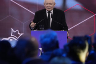 31134_poland_politics_93762 640x420.jpg