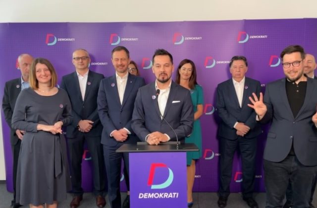 31272_demokrati 640x420.jpg