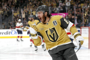 32286_stanley_cup_panthers_golden_knights_hockey_09301 640x420.jpg