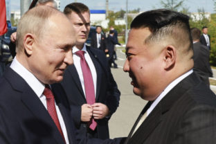 37935_north_korea_russia_86517 640x420.jpg