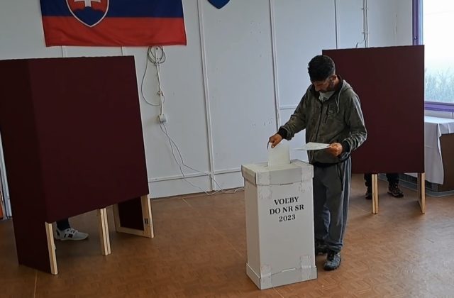 38426_predcasne volby na slovensku 2023 foto zehra 640x420.jpg