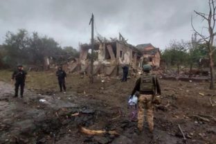 38951_titulka ukrajina 2 640x420.jpg