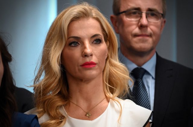 39673_648466364409e597554353 640x420.jpg