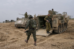 44413_israel_palestinians_43826 640x420.jpg