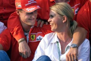 44984_michael schumacher corinna schumacherova 640x420.jpg