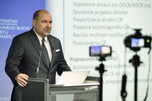 52200_6639f3756b45d624719812 640x420.jpg