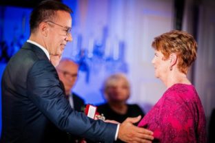 53466_441948293_987931989356792_4743975289160334549_n 640x420.jpg