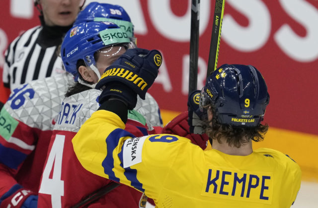 53529_czech_republic_ice_hockey_worlds_91312 640x420.jpg