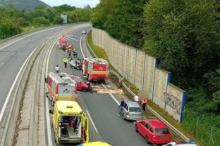 54012_447410563_760863786216547_8664667494193672274_n 640x420.jpg