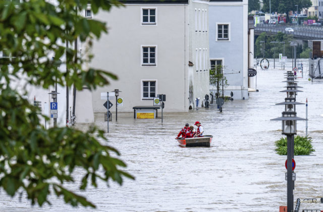 54223_germany_flooding_16409 640x420.jpg