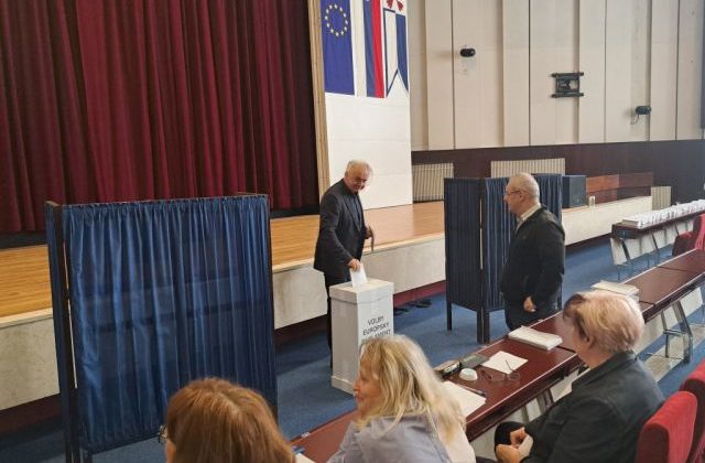 54488_andrej kiska_eurovolby 640x420.jpg