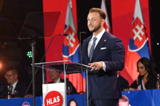 54596_matus sutaj estok minister vnutra a predseda strany hlas sd 640x420.jpg