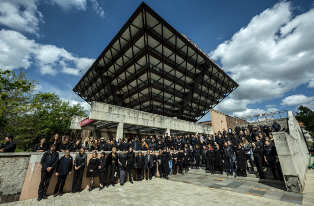 54641_662a35f028a0a447149782 640x420.jpg