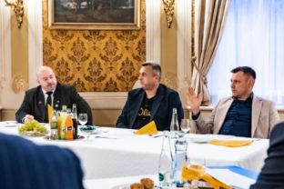 54692_6667065aa8639141241986 640x420.jpg