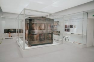 54789_445750969_767230618923598_6348279079046617883_n 640x420.jpg