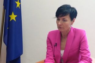 54966_bradacova 640x420.jpg