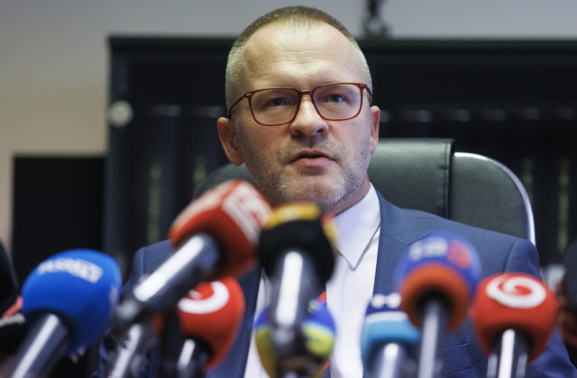 55081_c1a3757 2 640x420.jpg