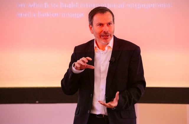 55140_simon anholt 1 640x420.jpg