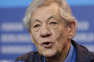 55255_britain_people_ian_mckellen_76987 640x420.jpg