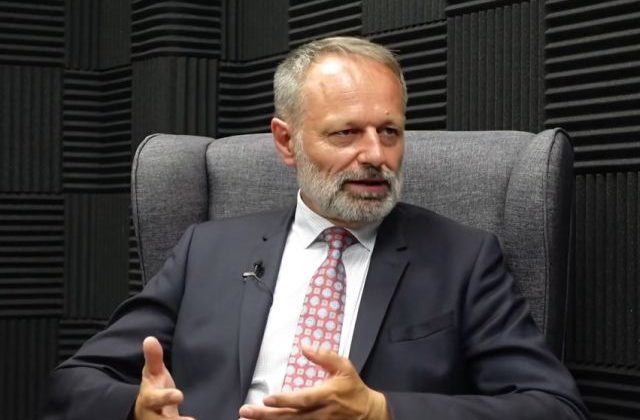 55378_alexander bircak 640x420.jpg